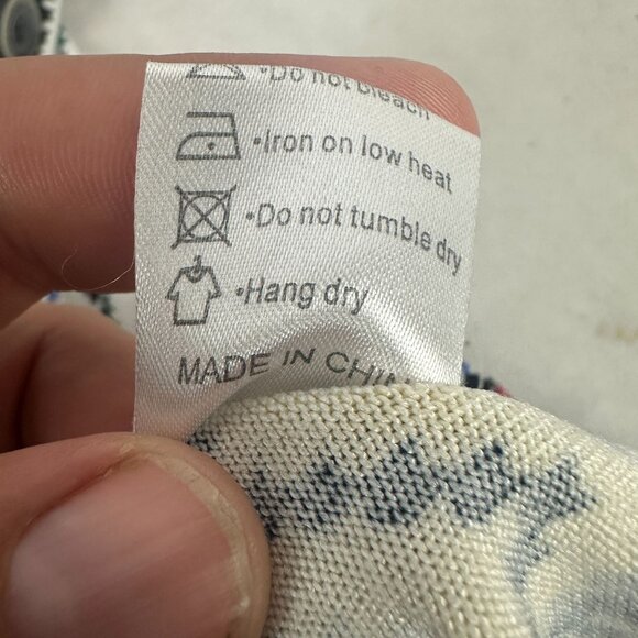 Weaczzy Size 2XL Womens Cowl Neck Zigzag Pattern Top 3/4 Sleeves - Picture 5 of 5